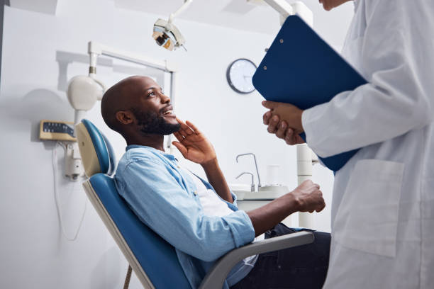 Best Emergency Tooth Extraction in Colchester, IL